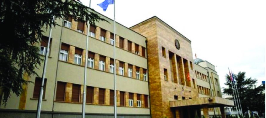 Hetorogjeniteti në skenën politike