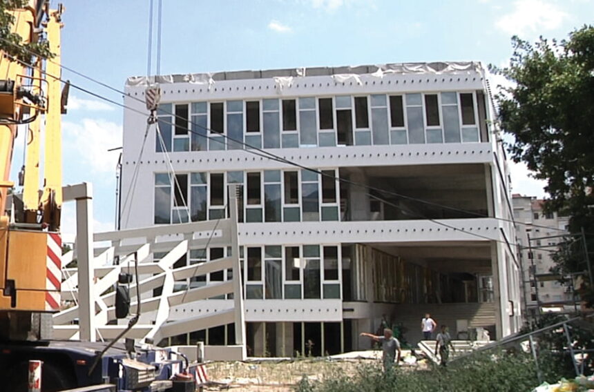 Edhe sivjet pa përfundim: Teatri i Tetovës merr vetëm 57 nga 300 milionë denarë