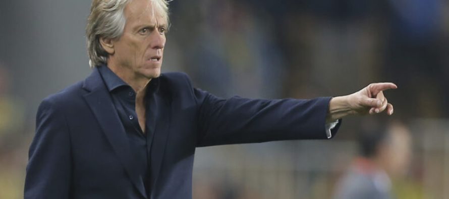 Horhe Hesus vendos rekord të ri si trajner në Arabinë Saudite