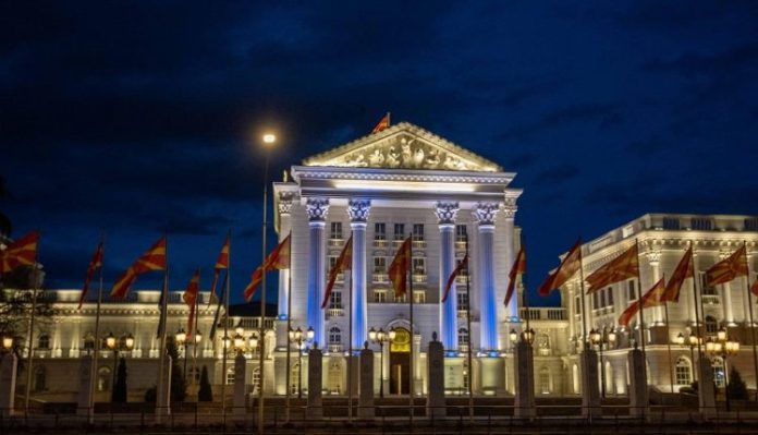 Të rinjtë në Maqedoninë e Veriut, të zhgënjyer me programet e kandidatëve për president