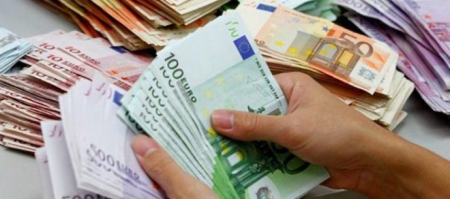 Këmbimi valutor për ditën e sotme/ Euro dhe paundi thellojnë rënien