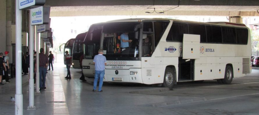 Ulet numri i udhëtarëve në transportin rrugor në tremujorin e parë