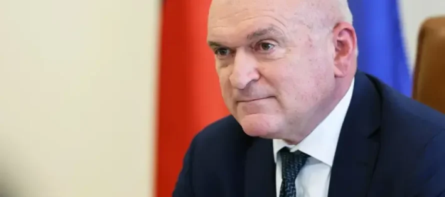 Gllavçev: Nëse dikush dëshiron të hyjë në BE, duhet të respektojë rregullat