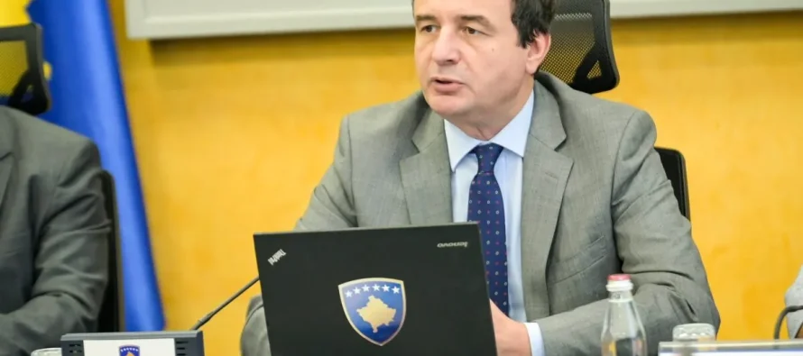 Kurti kërkoi që normalizimi i raporteve me Serbinë të mos përzihet me KiE-në