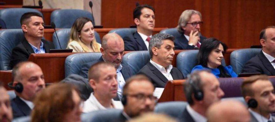Mexhiti: Fronti Evropian e cenon identitetin shtetformues të shqiptarëve