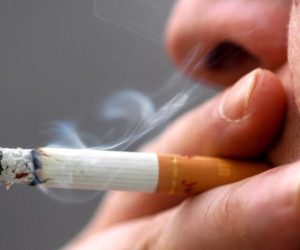 Gati gjysma e popullsisë në Maqedoninë e Veriut konsumon duhan, Qeveria do ta luftojë me ligj dhe barna