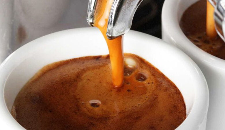 Studim  Kafeja mund të parandalojë sklerozën e shumëfishtë