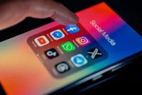 Në Shqipëri, 41% e grave e vajzave kanë përjetuar një nga format e abuzimeve online