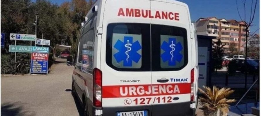 Aksident i RËNDË në Tiranë/ Efektivët e “Shqiponjave” përplasen me motor dhe bien në lumin Lana