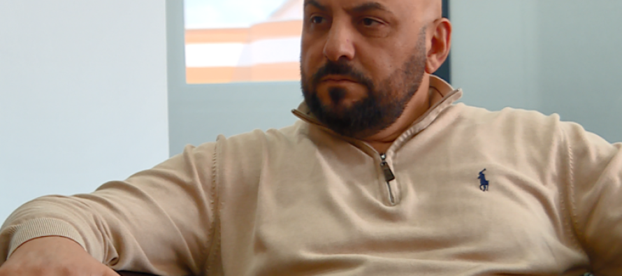 Sulmi nga qytetari/Flet kryetari i komunës së Shuto Orizarit: Më kapi dorën, më tërhoqi zvarrë