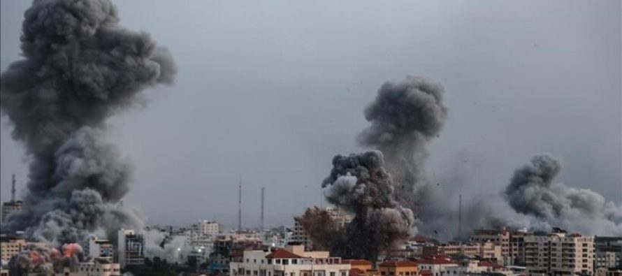 Ushtria izraelite bombardon shkollën ku strehoheshin palestinezët e zhvendosur në Gaza