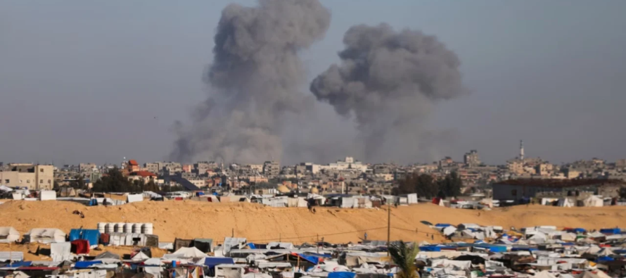 Izraeli sulmoi Rafahun pasi Hamasi pranoi propozimin për armëpushim, SHBA pezullon furnizmin me bomba