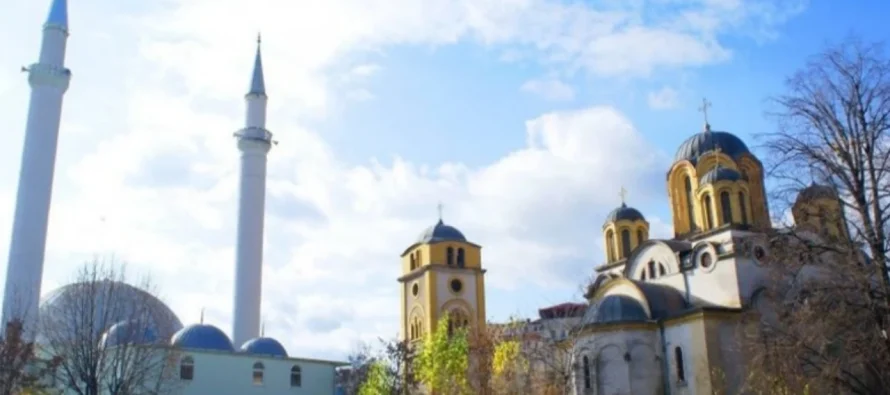 Buxheti i 2024, qeveria ndan 113 milionë lekë për komunitetet fetare, ja si shpërndahet fondi