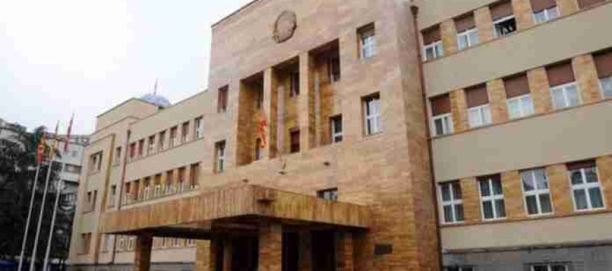 Dy deputetë mohojnë se do t’i bashkohen VMRO-DPMNE-së
