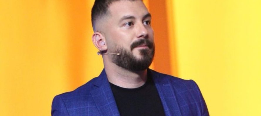 Romeo shpërthen në lot pas mesazhit që mori nga Elgiti: Më mungon shumë vëlla