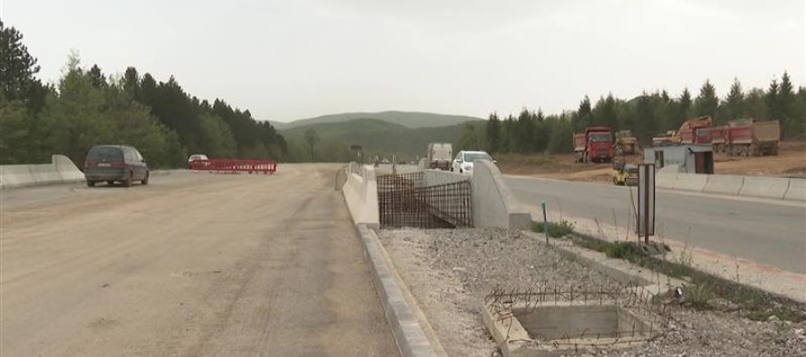 Nga autostrada Kërçovë – Ohër nuk ka “haber”, ndërsa magjistralja aktuale është në gjendje katastrofale