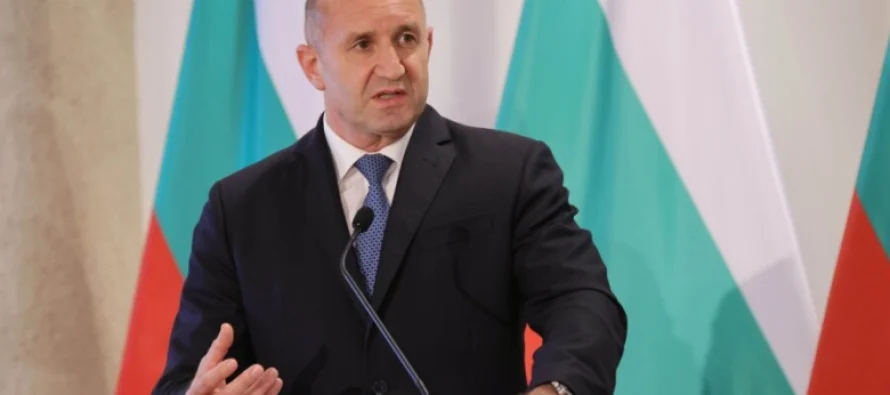 Presidenti bullgar s’do të marrë pjesë në samitin e NATO-s për shkak të Ukrainës