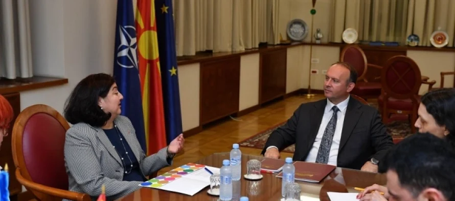Gashi-Dudziak: Është e nevojshme reformimi i sistemit arsimor
