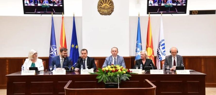 Gashi: Bota demokratike e ka për obligim që mos të lejojë refugjatët duke ikur nga mizoria e luftës