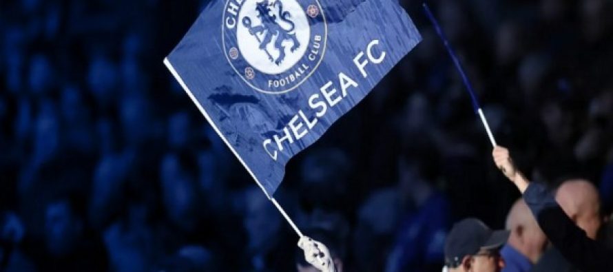 Çellsi zyrtarizon përforcimin e parë për sezonin e ri