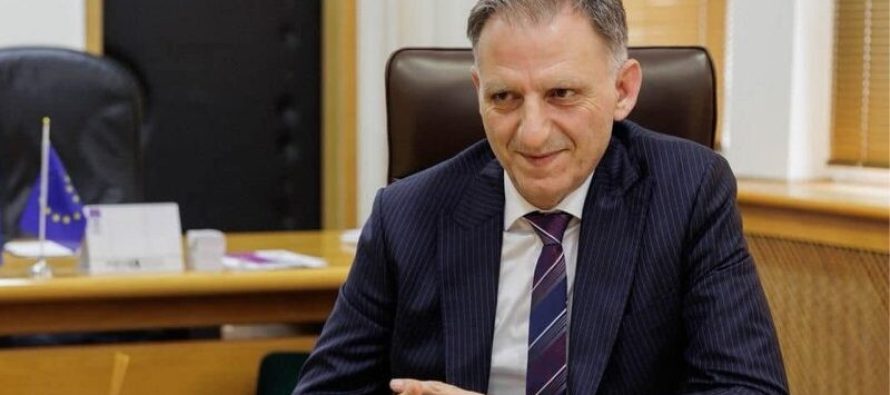 Demiri kërkon që prokuroria të hetojë problemin me sallat e kirurgjisë