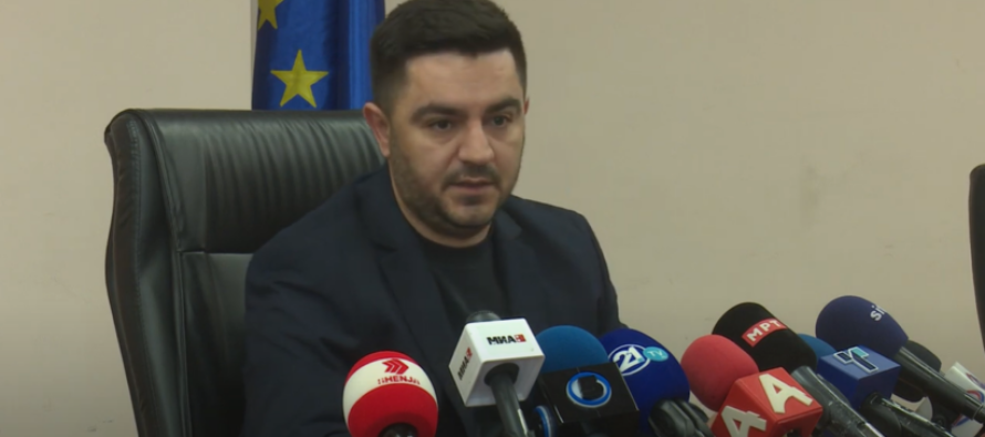 Bekteshi: Pres që nga 1 janari çmimi i energjisë elektrike të jetë më i lirë