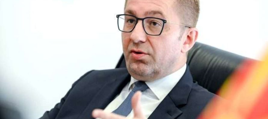 Në vend “Maqedoni”, jashtë vendit “e Veriut” – Mickoski e mbylli temën rreth emrit të shtetit