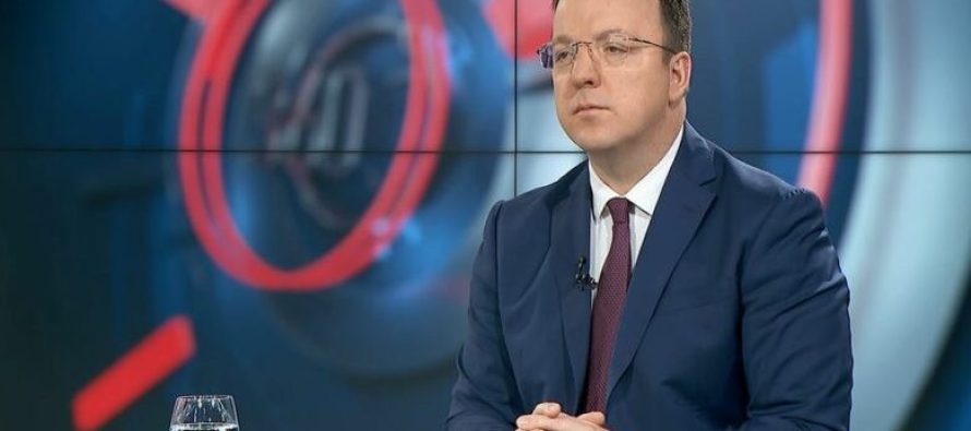 Nikolloski: Idenë për administratë më efikase e bëmë përmes shkurtimit të numrit të institucioneve