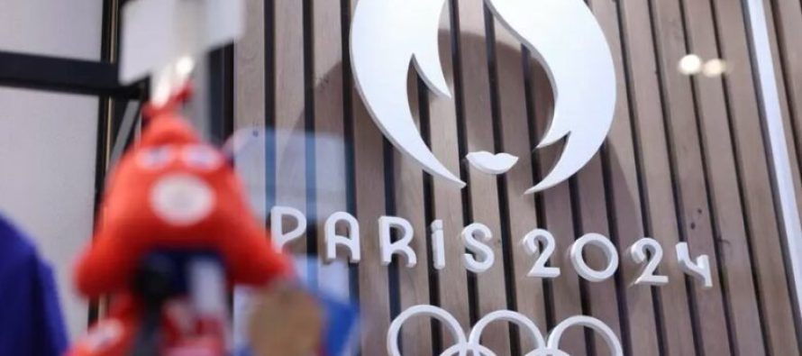 Ndotet uji në lumin Sena, në rrezik garat e notit dhe triatlonit në “Paris 2024”