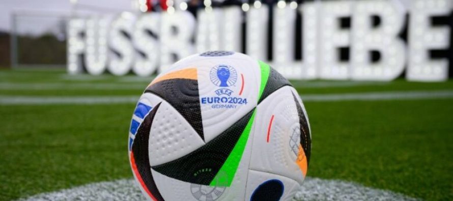 UEFA shton masat dhe ndalon flamujt rusë në Munih