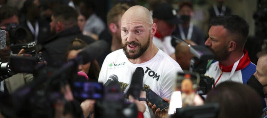 Fjuri: Më 21 dhjetor, Gypsy King bëhet i padiskutueshëm