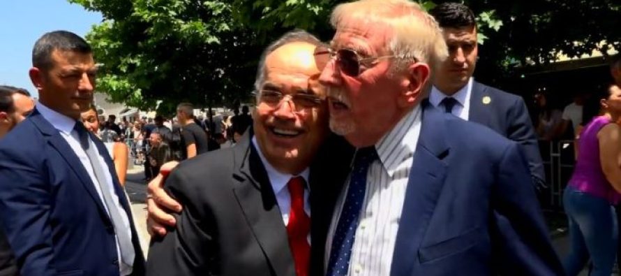 Dita e Çlirimit të Kosovës, Walker: Jam këtu për të festuar për të gjithë shqiptarët