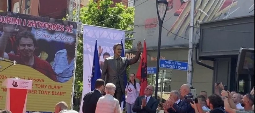 Përurohet shtatorja e Tony Blair në Ferizaj