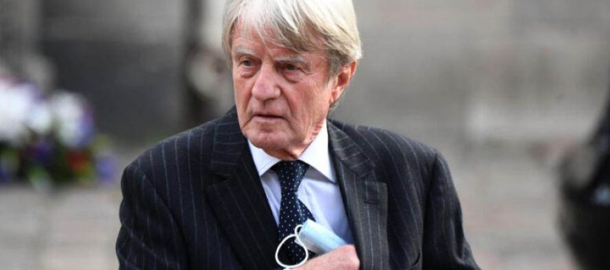 Anulohet vizita e Bernard Kouchner në Kosovë