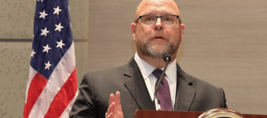 Hovenier: Dialogu Kosovë-Serbi duhet të përfundojë me njohje të ndërsjellë