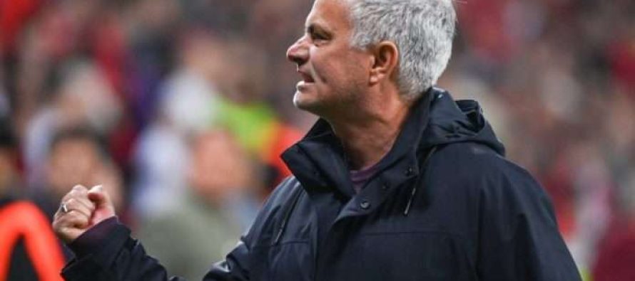 Mourinho befason mediat turke me veprimin e tij gjatë seancës stërvitore të Fenerbahces