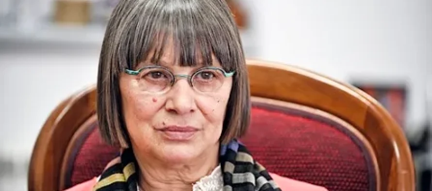 Kandiq për anulimin e “Mirëdita , dobar dan”: Serbia dhe institucionet e saj u rreshtuan me huliganët