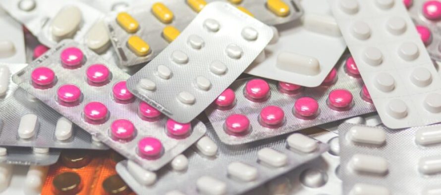 Inteligjenca artificiale përshpejton zhvillimin e ilaçeve, të cilat do të ulin çmimet