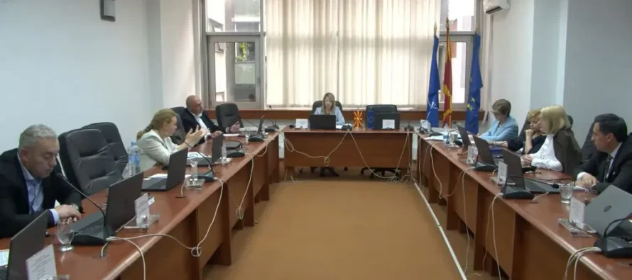 Edhe pse u tërhoq, gjykatësja Periq vazhdon të figurojë në fletëvotimin për zgjedhjen e anëtarit të Këshillit Gjyqësor