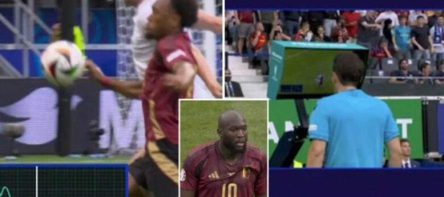 VAR-i e përdori teknologjinë e paparë më herët në futboll gjatë ndeshjes Belgjikë – Sllovaki