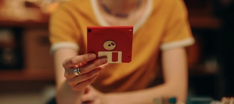 Qeveria e Japonisë i jep fund përdorimit të ‘floppy’ disqeve