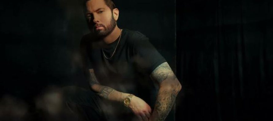 Eminem tregon datën e publikimit të albumit të ri