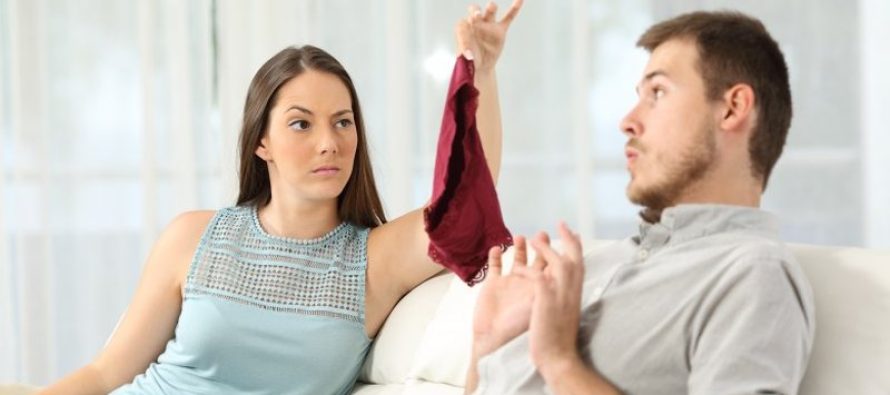 Shenjat se partneri po ju tradhton, flet hetuesja e njohur private