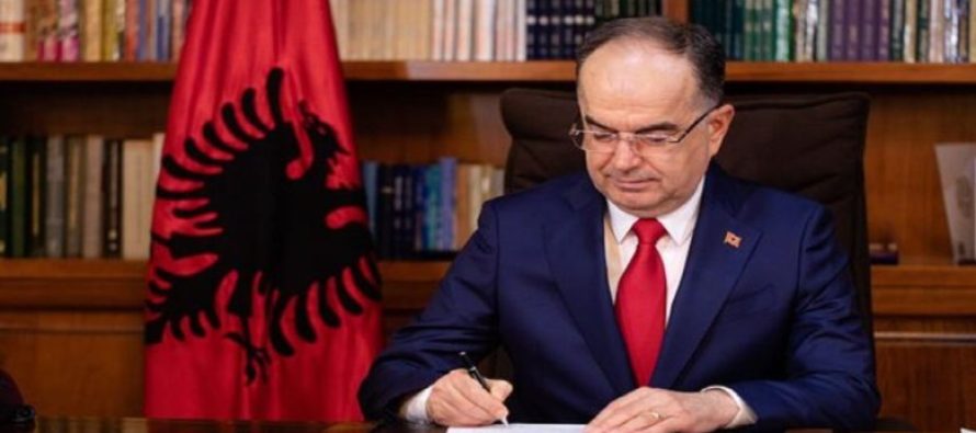 Presidenti i Shqipërisë, Bajram Begaj dekreton ndryshimet e reja në qeveri