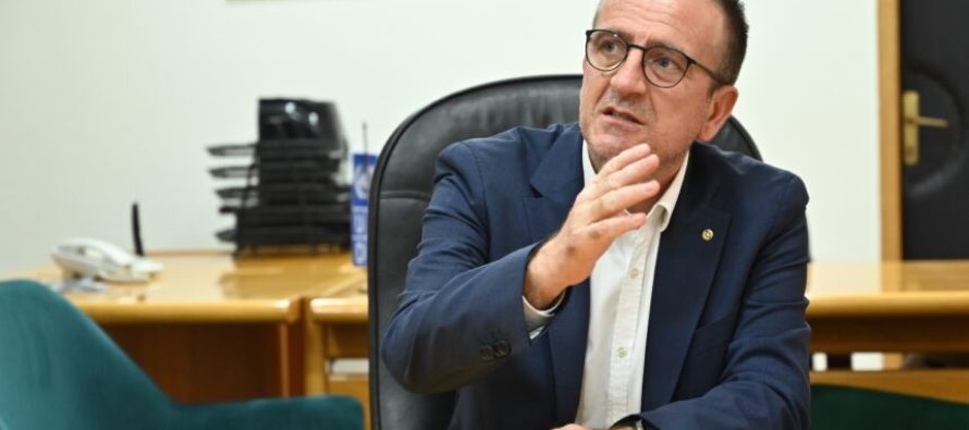 Taravari njoftoi se është zgjidhur problemi me parkingun në “Nënë Tereza”