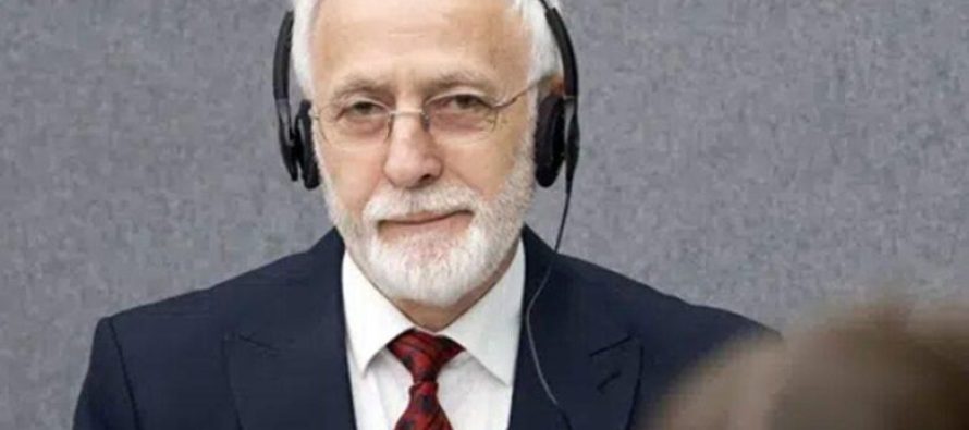 Krasniqit i hiqet kollarja para se të futet në sallë, reagon avokatja e tij