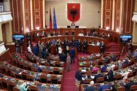 Shqipëria e ashpër ndaj Serbisë për Kosovën: Përpjekjet për të ndërruar rolet e viktimës me të agresorit, të papranueshme