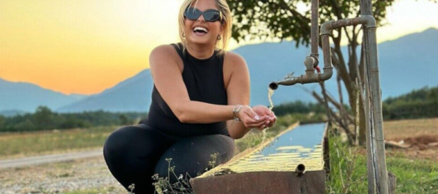Lot e mërzi, por edhe festë e muzikë! Bebe Rexha vizitoi Dibrën: Familja është gjithçka për mua