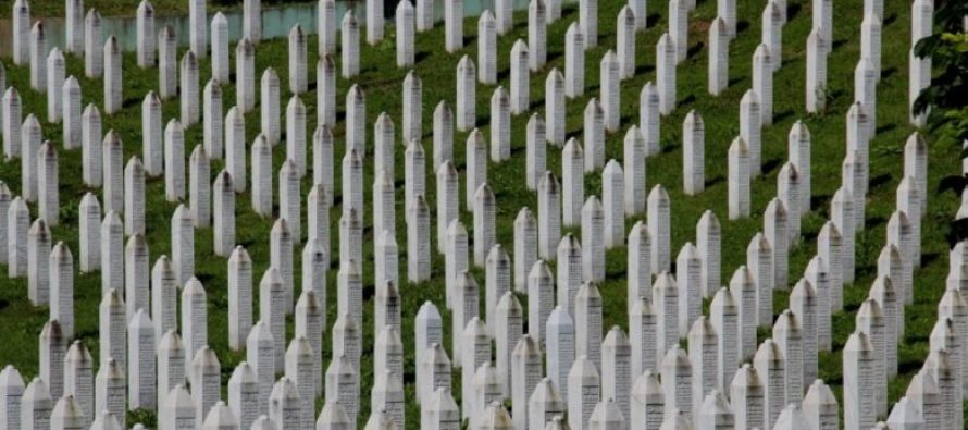 Kuvendi i Kosovës miraton deklaratë për gjenocidin në Srebrenicë