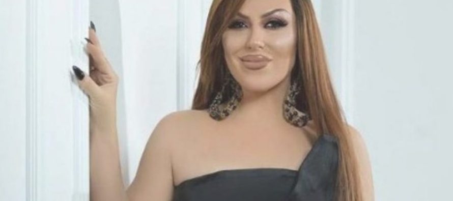 Arta Bajrami shfaqet e lumtur në krahët e bashkëshortit